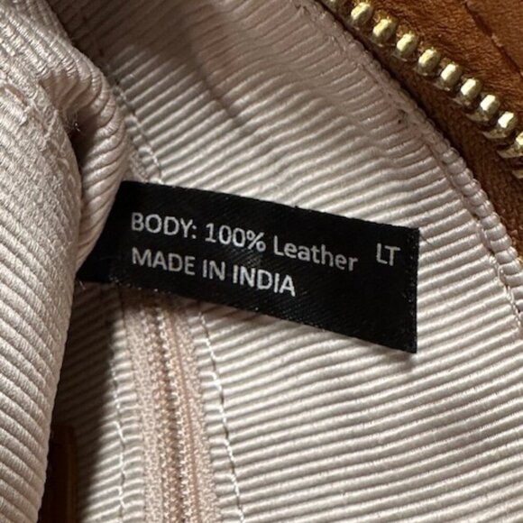 Margot New York Split Pocket Leather Crossbody in Cognac EUC - Picture 10 of 15